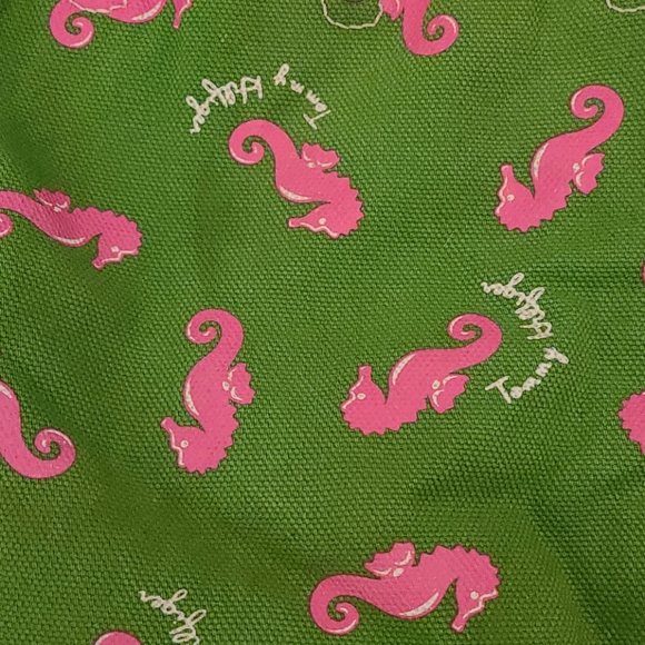 Green and pink tommy hilfinger seahorse bucket bag - Picture 3 of 6